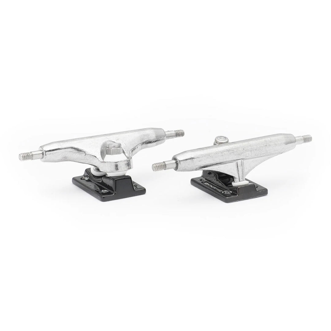 Dynamic Trucks - 32mm Black Baseplate Special Edition