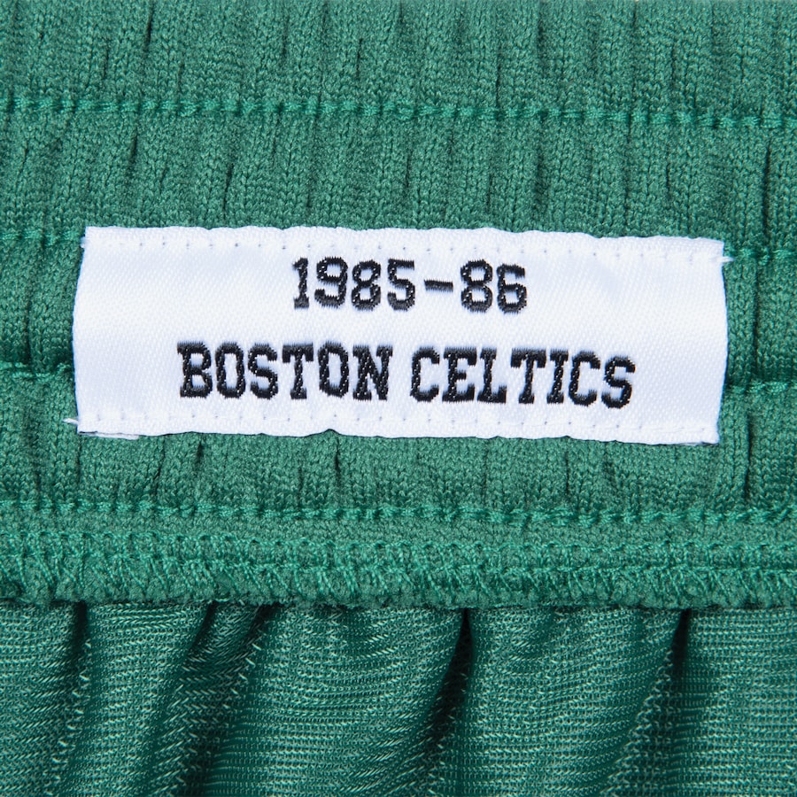 Men's Kelly Green Boston Celtics 1985/86 Swingman Basketball Shorts