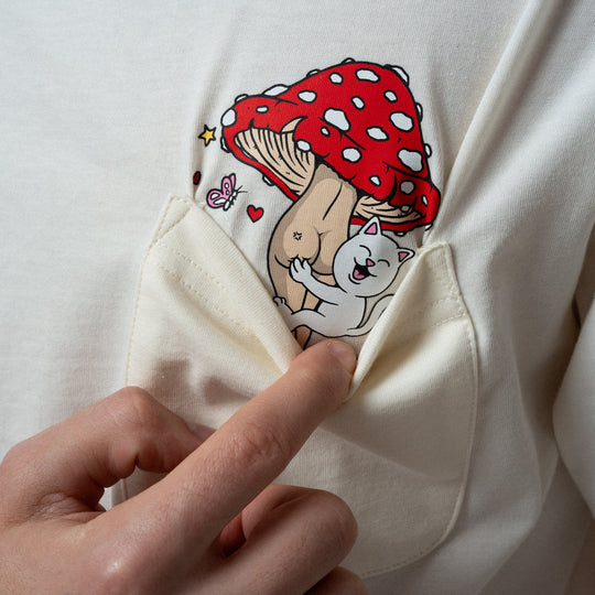 FUNNY FUNGUS POCKET TEE (BONE)