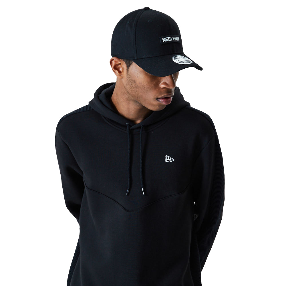 NEW ERA ESSENTIAL RIBBED BLACK HOODIE